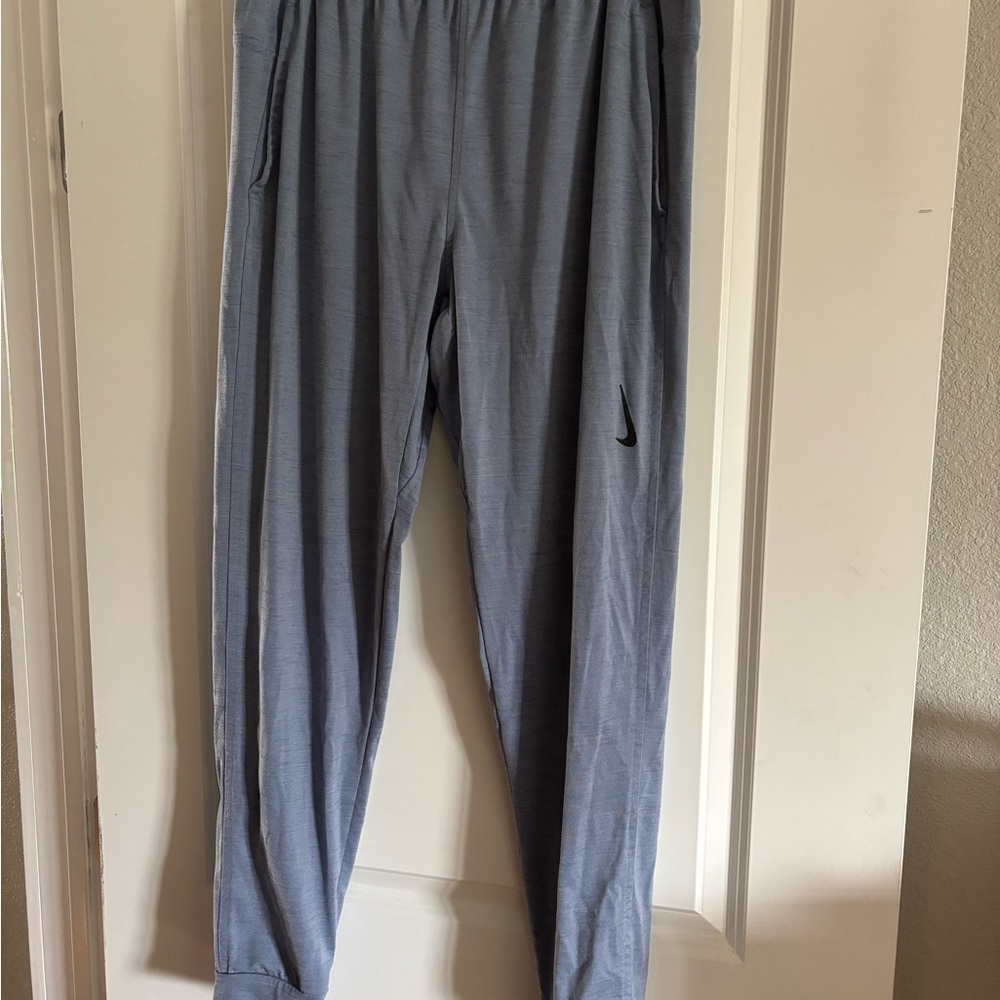 Nike Men’s Light Gray Performance Joggers